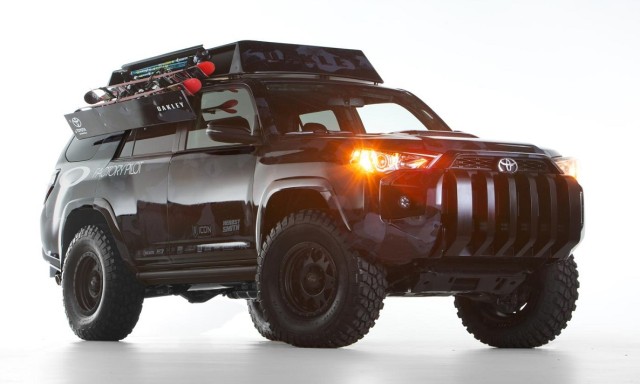 Toyota Ultimate Dream Ski 4Runner (5).jpg